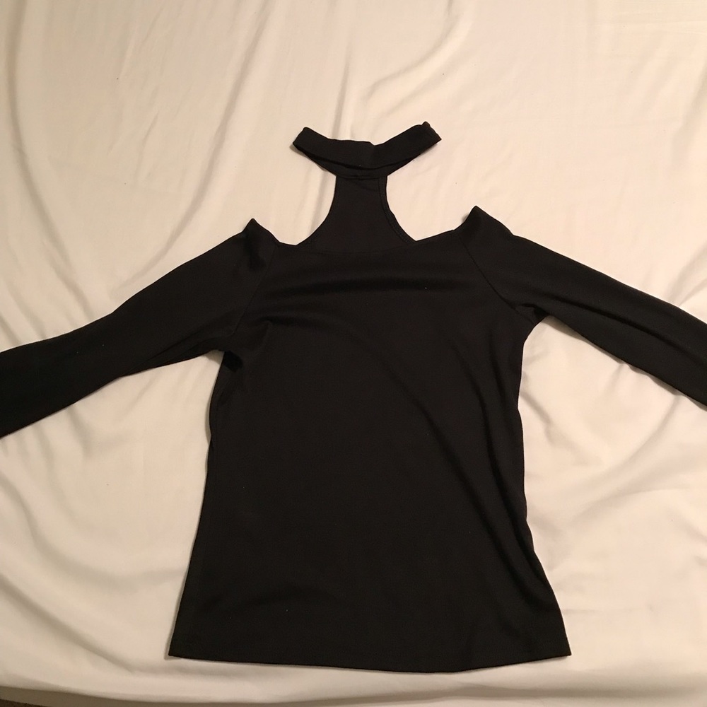 Choker top